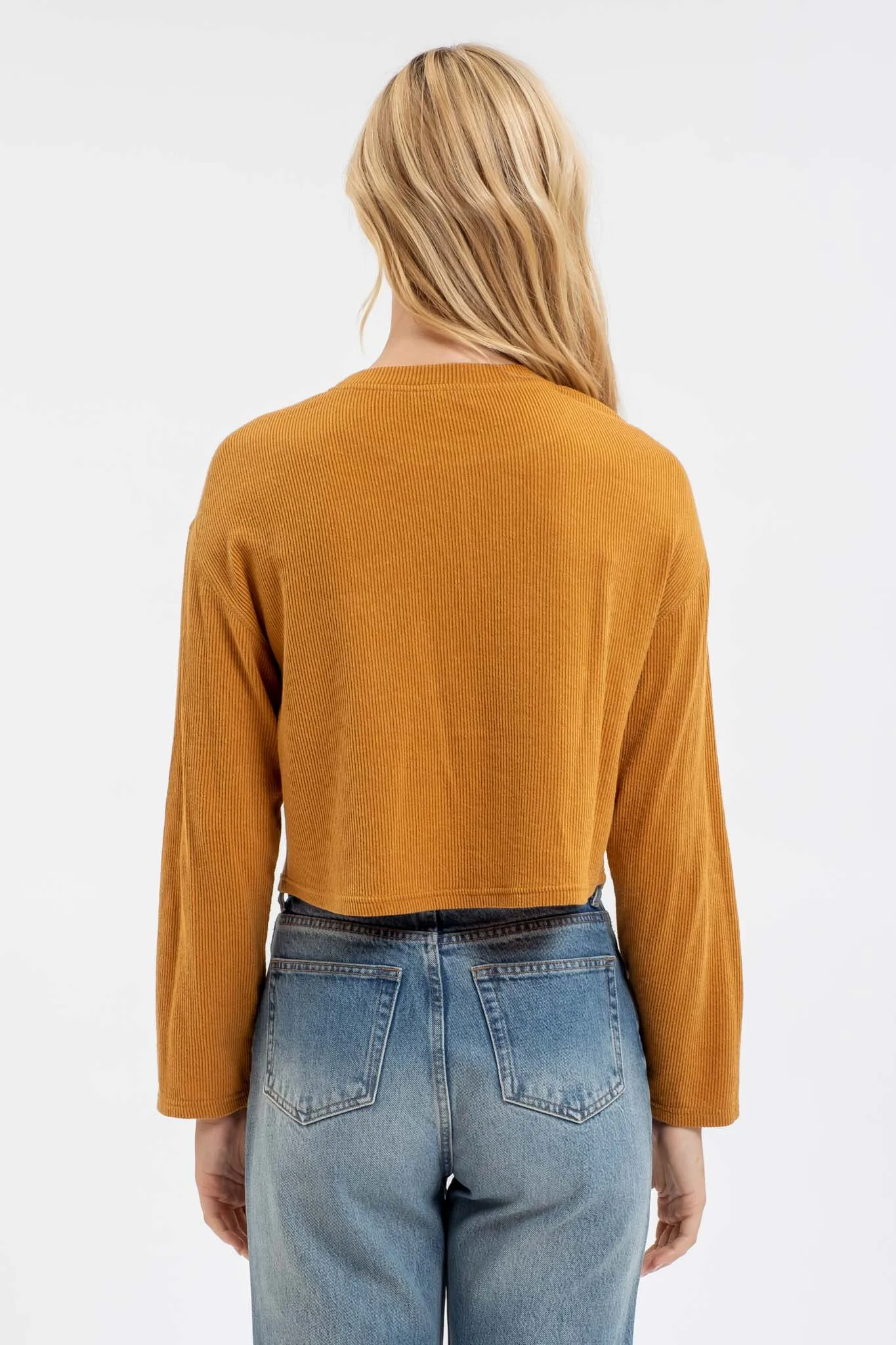 CREWNECK LONG SLEEVE RIBBED KNIT TOP