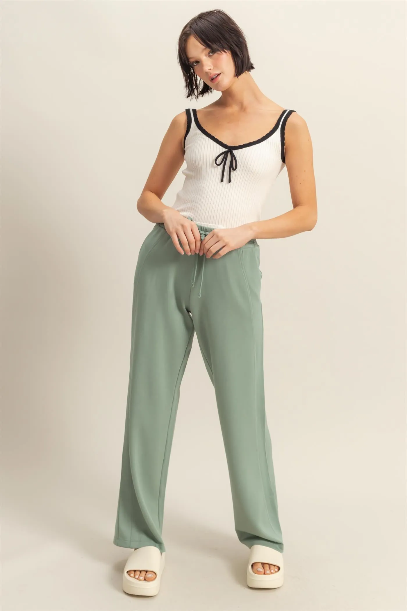 DZ25C725-High-Waist Drawstring Straight-Cut Pants