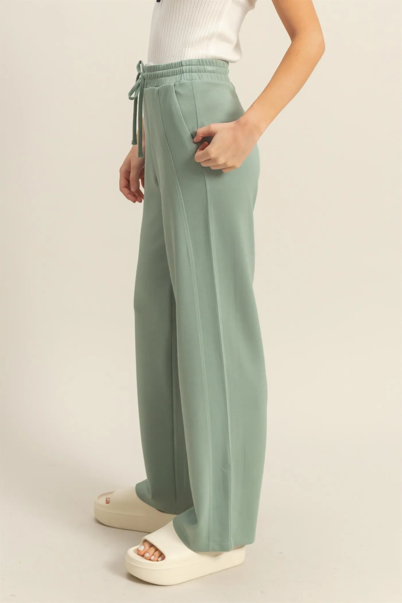 DZ25C725-High-Waist Drawstring Straight-Cut Pants