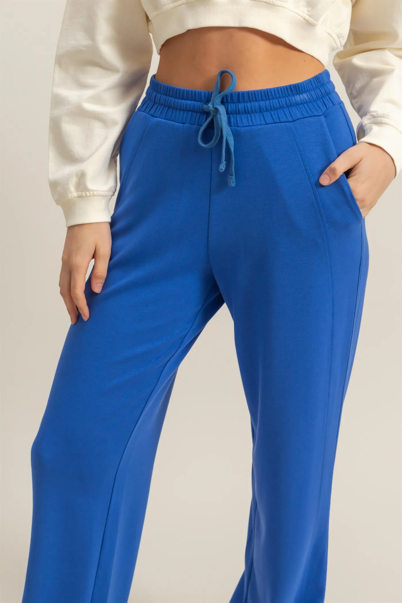 DZ25C725-High-Waist Drawstring Straight-Cut Pants