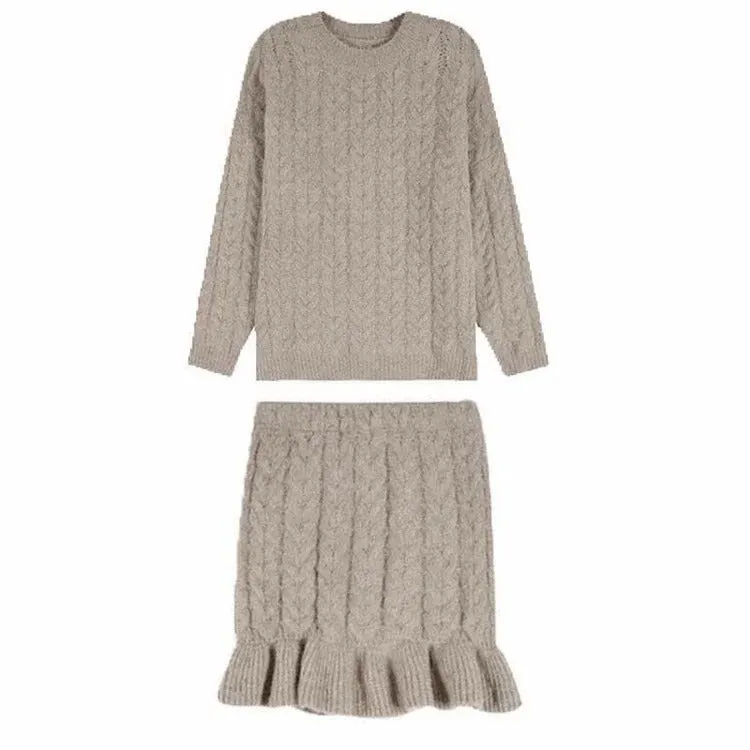 Elegantly Preppy: Pure Color Cable Knit Sweater and Flouncing Skirt Set