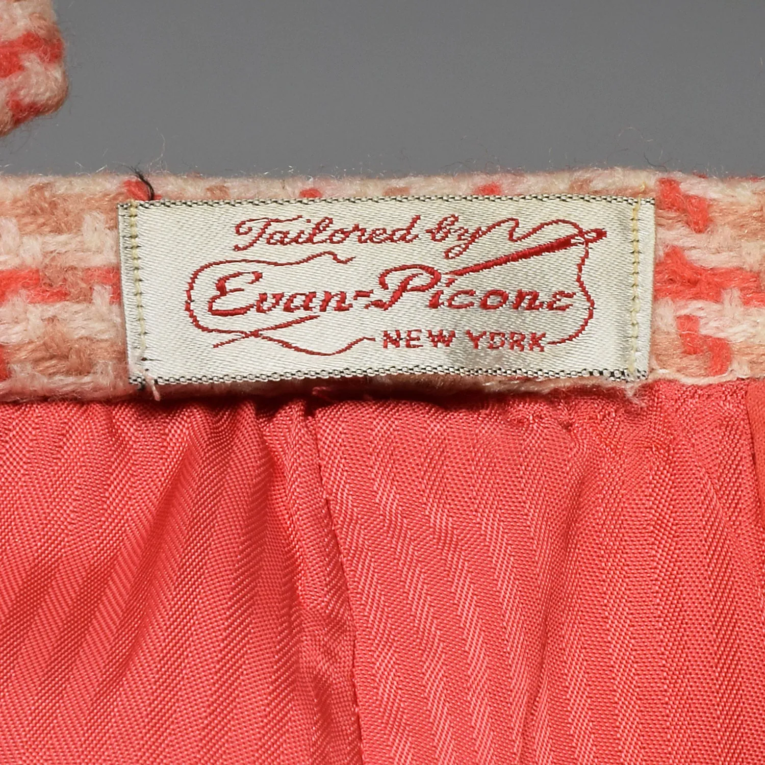 XS 1950s Pink Tweed Pencil Skirt